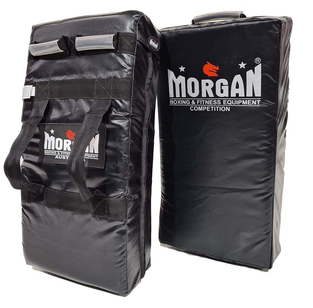 MORGAN COMPETITION EXTRA HEAVY DUTY MULTI HANDLE CURVED STRIKE & HIT SHIELD