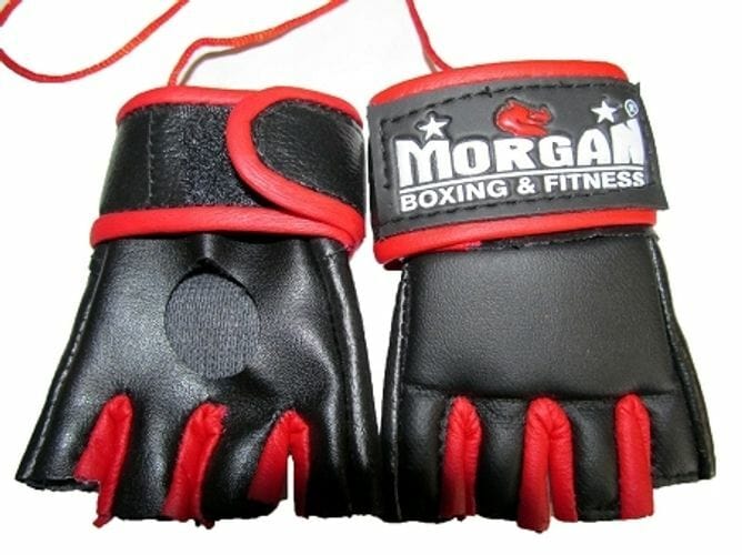 MORGAN REAR VIEW MIRROR MMA GLOVES
